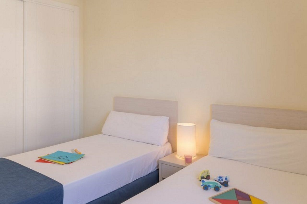 Pierre & Vacances Blanes Playa Exterior foto